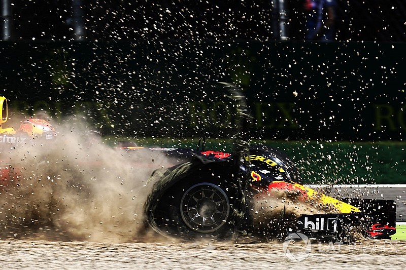 Képekben Verstappen drámája Monzából