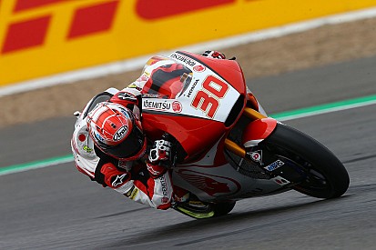 Nakagami segura Pasini na volta final e vence em Silverstone