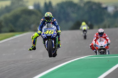 Rossi: “Tenemos problemas tanto en seco como en mojado”