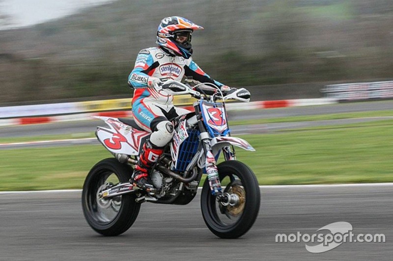 Biaggi non perde il vizio: vince Gara 2 nella Supermoto a Viterbo