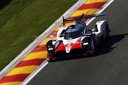 Alonso explica diferenças na pilotagem entre F1 e WEC