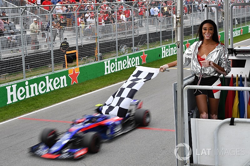 Brawn se disculpa con la modelo Winnie Harlow por el incidente de la bandera a cuadros