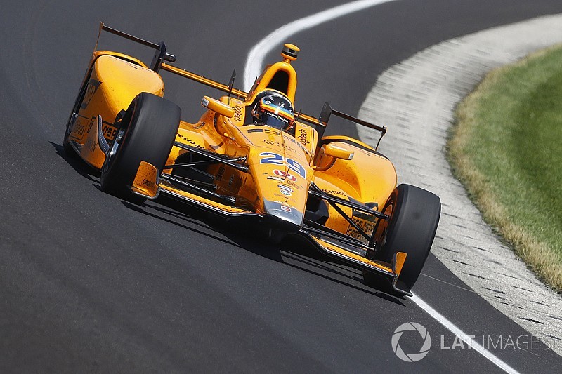 Brown: McLaren IndyCar'a dönebilir