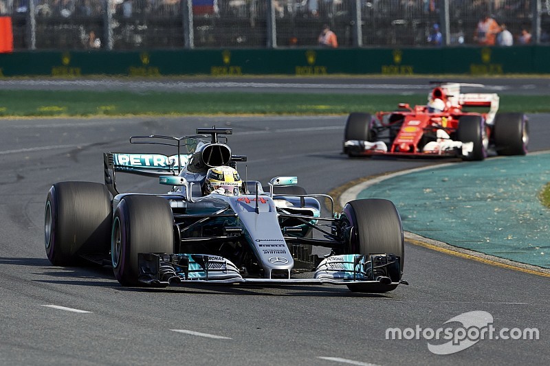 F1 2017: Sebastian Vettel sieht Mercedes weiter in der Favoritenrolle