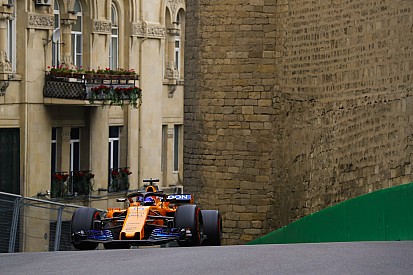 Mesmo sem velocidade, Alonso se diz feliz com McLaren