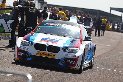 Oulton Park BTCC: Turkington takes points lead with win