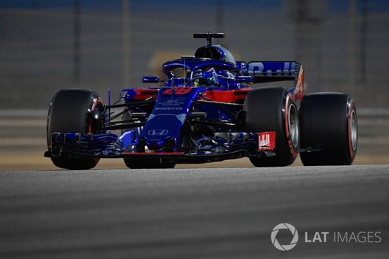 Un oiseau a détruit l'aileron avant de Hartley