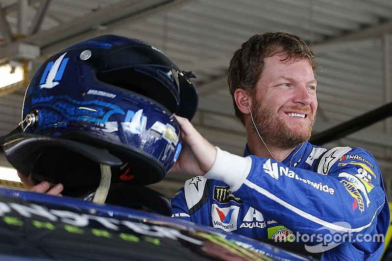 Dale Earnhardt Jr. logra la primera fila en su regreso a NASCAR