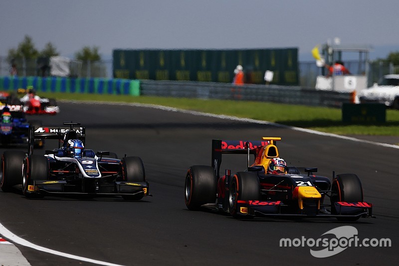 GP2 у Хокенхаймі: Гаслі очолив протокол практики