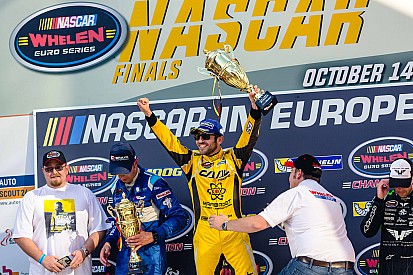 Alon Day moves one step closer to title with dominating win