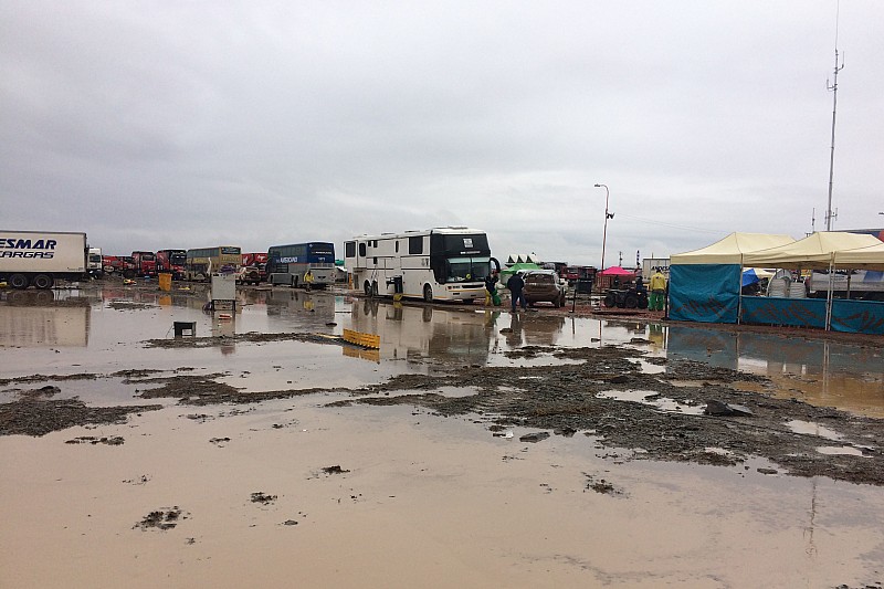 Las intensas lluvias en Bolivia golpean al Dakar