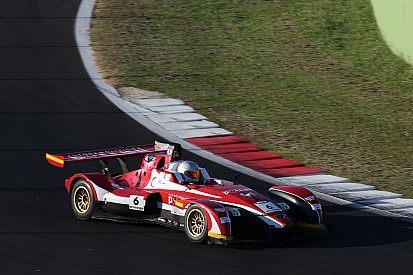 Matteo Pollini si impone in Gara 1 a Vallelunga