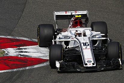 Alfa Romeo Sauber: Leclerc attardato per un testacoda "molto strano"