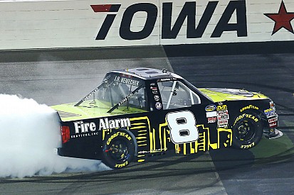 Nemechek takes Iowa victory with three-wide pass for the win