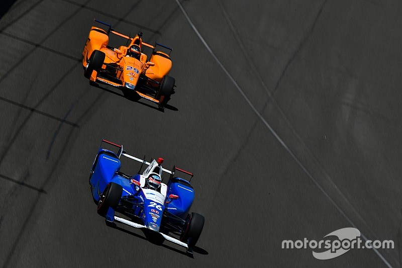 【インディ500】FP4日目:アロンソ4番手。佐藤琢磨ノン・トゥで首位