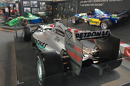 Inaugurada la nueva exposición de Michael Schumacher