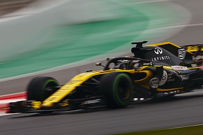 Com pista secando, Hulkenberg supera Bottas e lidera manhã