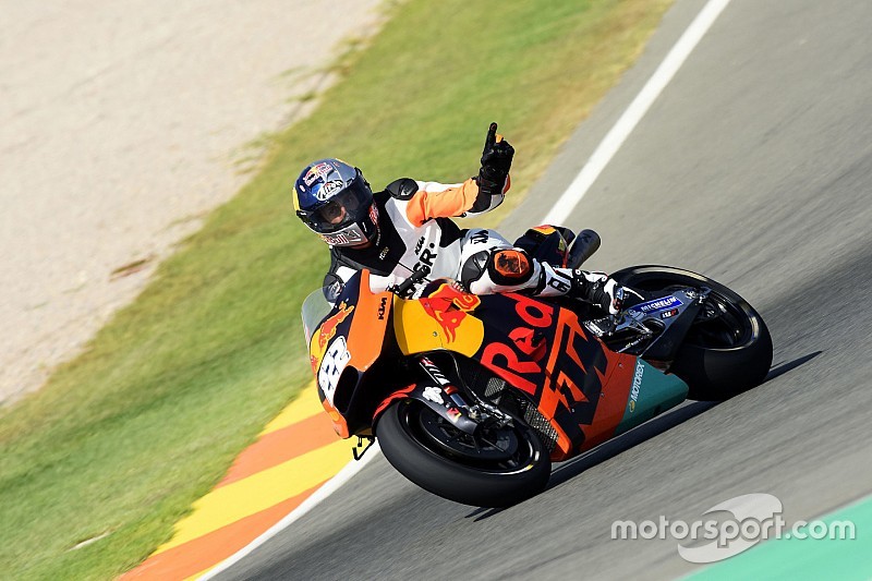 Foto's: Tony Cairoli test KTM RC16 MotoGP-machine op Valencia