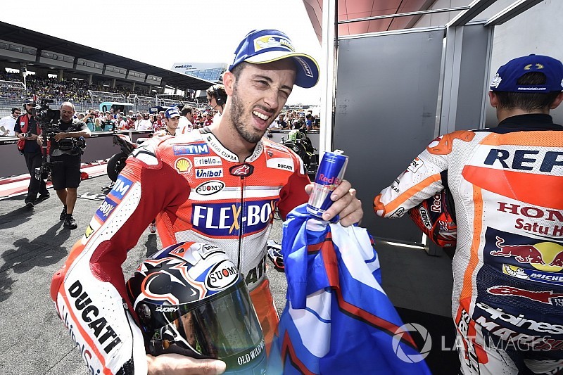 MotoGP em grande estilo e NASCAR; o fim de semana em imagens
