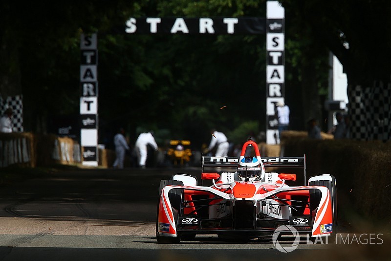 Debutto con record per la nuova Mahindra M4Electro!