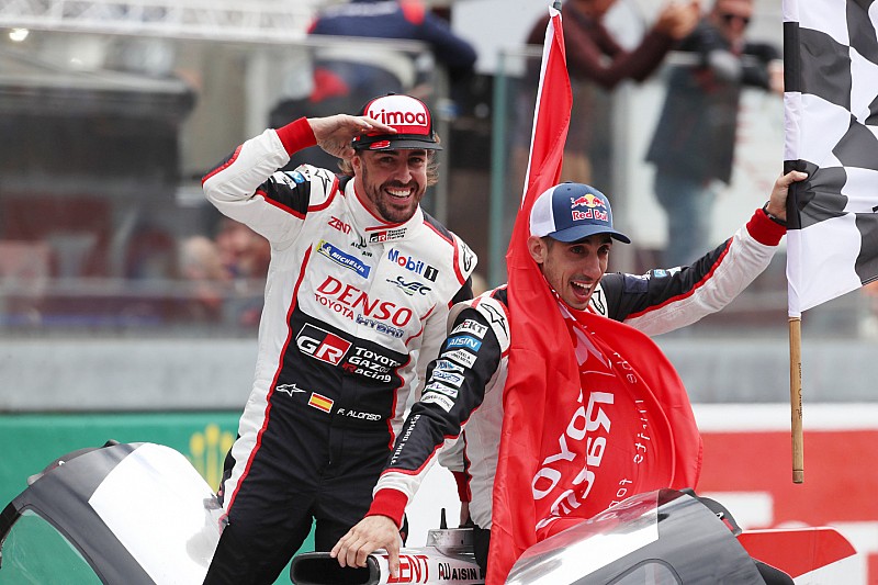 Alonso: Indy 500, Le Mans zaferinin ardından