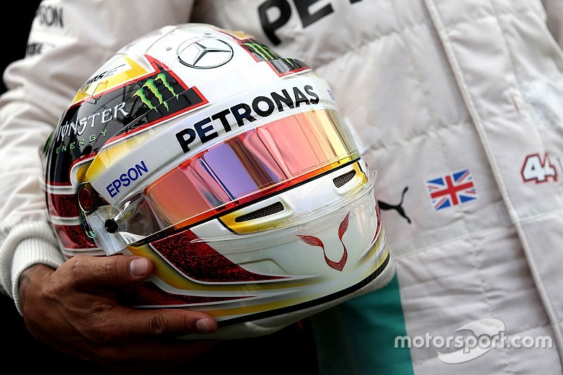 Hamilton asks fans to design 2017 F1 helmet
