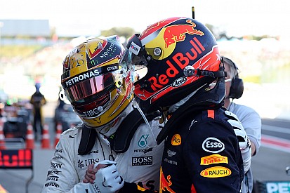 Hamilton és Verstappen nagyon jó haverok lettek