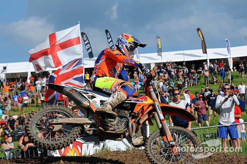 Herlings vince anche in Inghilterra, ma Cairoli vende carissima la pelle