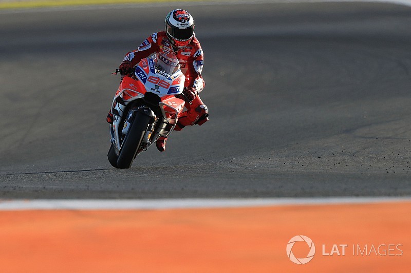 Lorenzo vê Ducati atrás de rivais em moto de 2018