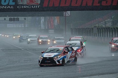 Toyota sapu bersih seluruh seri ISSOM 2017