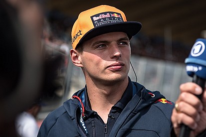 Verstappen condiciona su futuro en Red Bull al rendimiento del coche