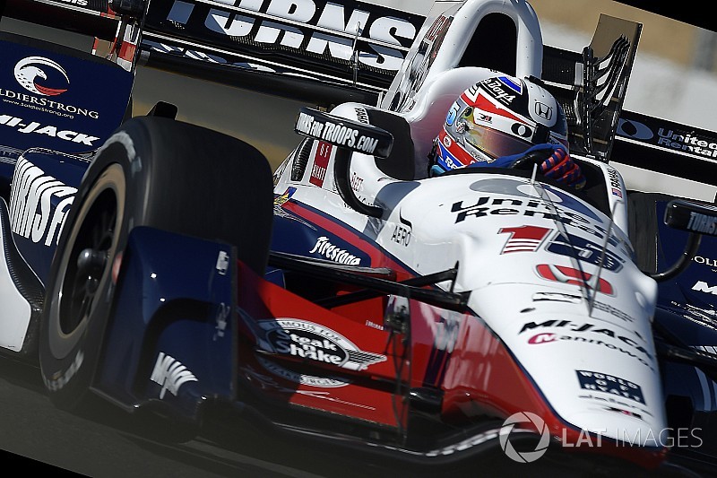 Rahal manda en el warm-up en Sonoma y Muñoz en noveno