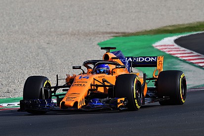 Hamilton vagy Vettel ötödször, Alonsóék századszor - F1-es mérföldkövek 2018-ban