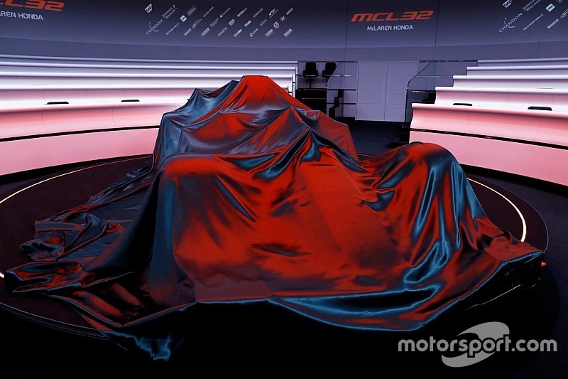 LIVE: Peluncuran McLaren MCL32