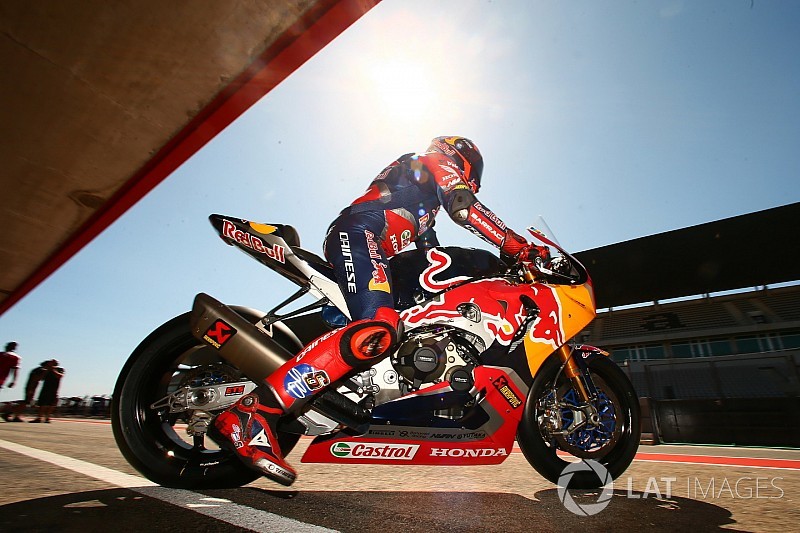 Dikaitkan dengan MotoGP, Bradl masih fokus WorldSBK