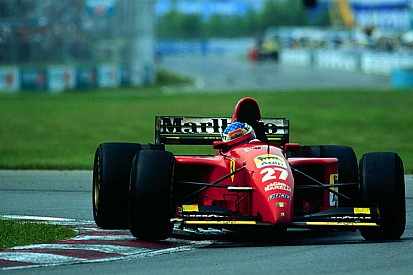 Відео: майстер-клас Алезі з приборкування Ferrari під дощем