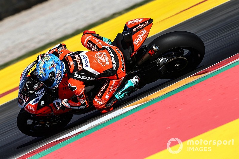 SBK Arjantin: Melandri, Rea'nın önünde pole'de