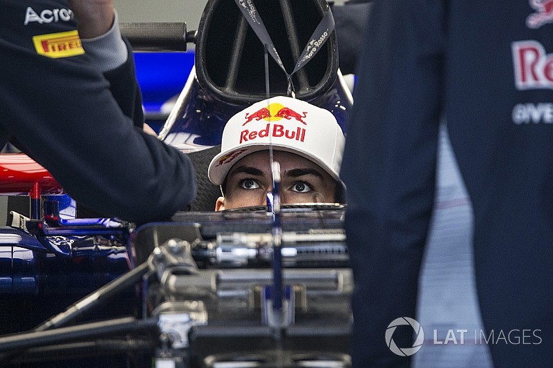 Gasly y Hartley, a un paso de ser los pilotos de Toro Rosso en 2018