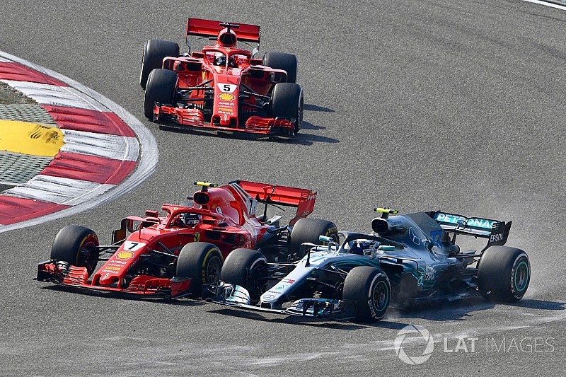 A Mercedes állítja, nem csak ők szenvednek a gumikezeléssel