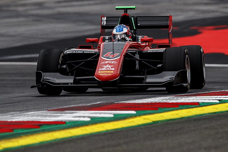 Hughes centra il primo successo in Gara 2 al Red Bull Ring, Pulcini ancora a podio