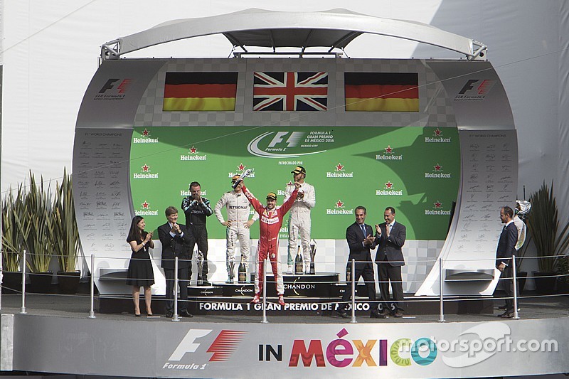 Vettel gana el premio a 'Piloto del día' del GP de México