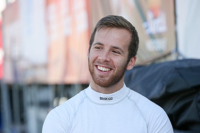 Чемпіон Indy Lights Ед Джонс виступатиме у складі Coyne