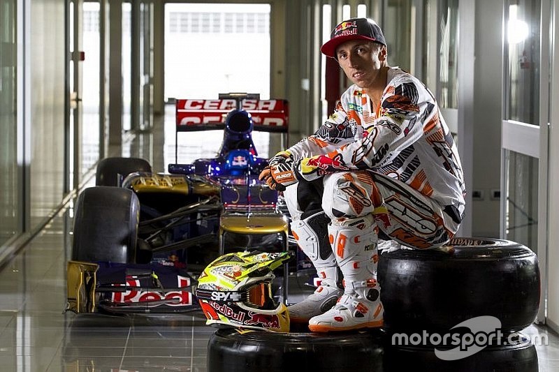 Cairoli maakt indruk in simulator: “Tijden kwamen in de buurt van Verstappen”
