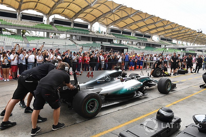 F1-es rajongók Malajziából