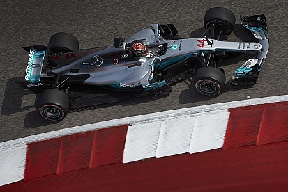 Mercedes usa últimos GPs do ano para fazer testes para 2018