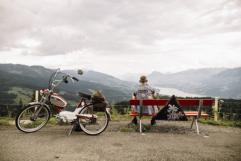 Miss Red Bull Alpenbrevet 2018: Wer hat das schönste Töffli?