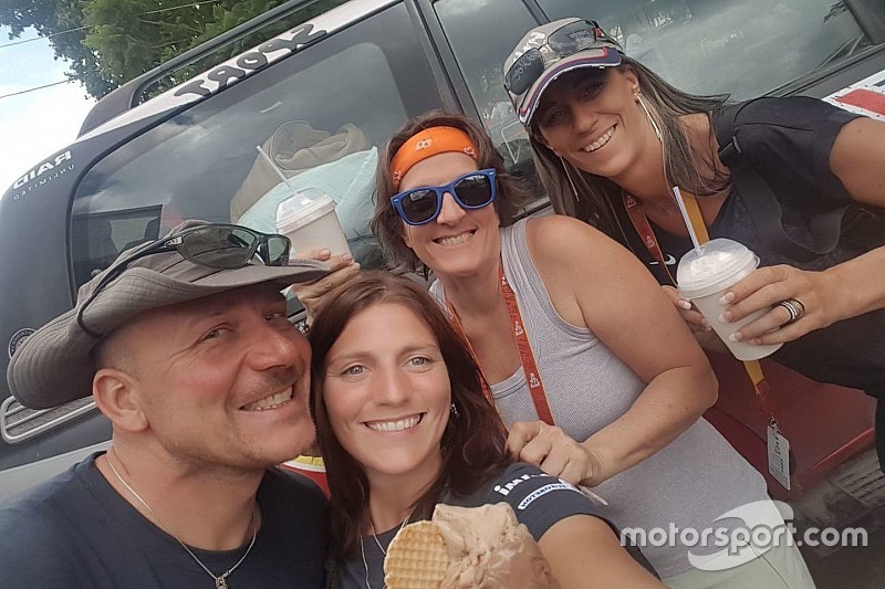 Dakar, in viaggio con Toyota: benzina, musica, gelato ed eccoci a Chilecito
