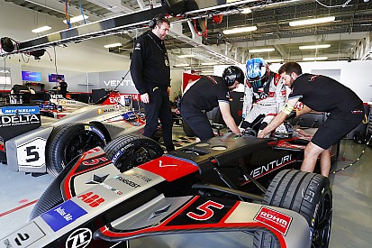 Formula E teams fined in Mexico for WiFi usage