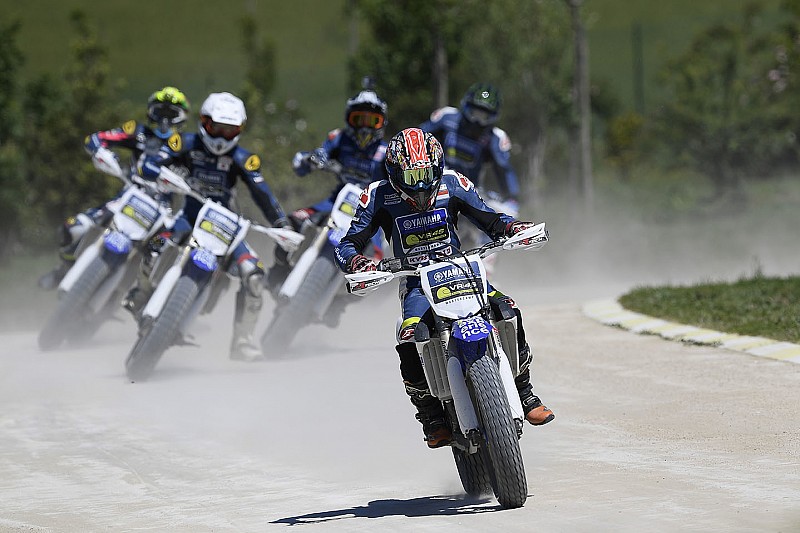 Anggi tutup Yamaha VR46 Master Camp dengan kemenangan