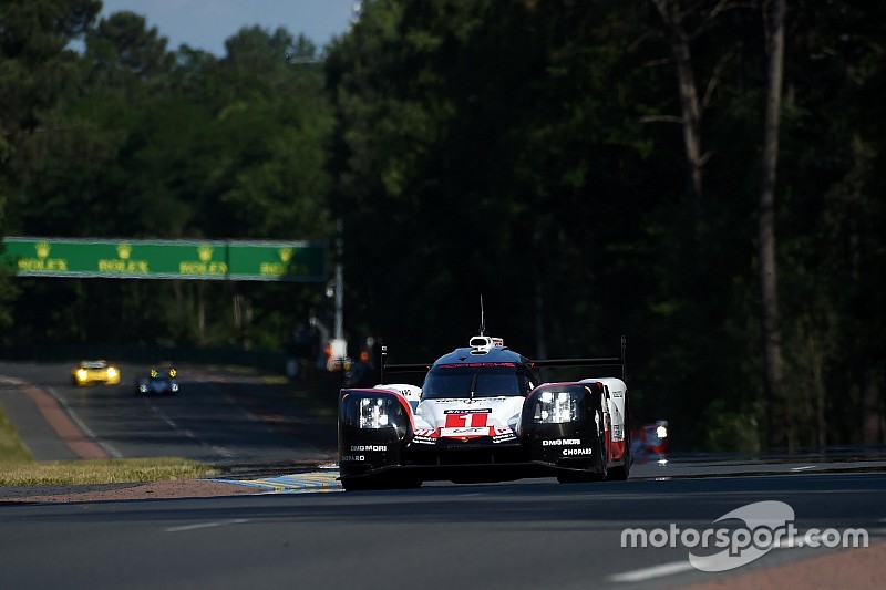 Le Mans 24h: Porsche leads Toyota in practice